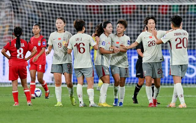 爱游戏-中国女足亚洲杯首胜,暴露四大问题!最新排名出炉,小组第一难了|马德兴|球队|比赛|对手|体能_新浪体育_新浪新闻