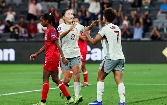 爱游戏-中国女足亚洲杯首胜,暴露四大问题!最新排名出炉,小组第一难了|马德兴|球队|比赛|对手|体能_新浪体育_新浪新闻