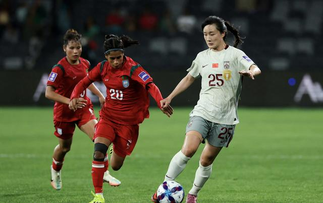 爱游戏-中国女足亚洲杯首胜,暴露四大问题!最新排名出炉,小组第一难了|马德兴|球队|比赛|对手|体能_新浪体育_新浪新闻