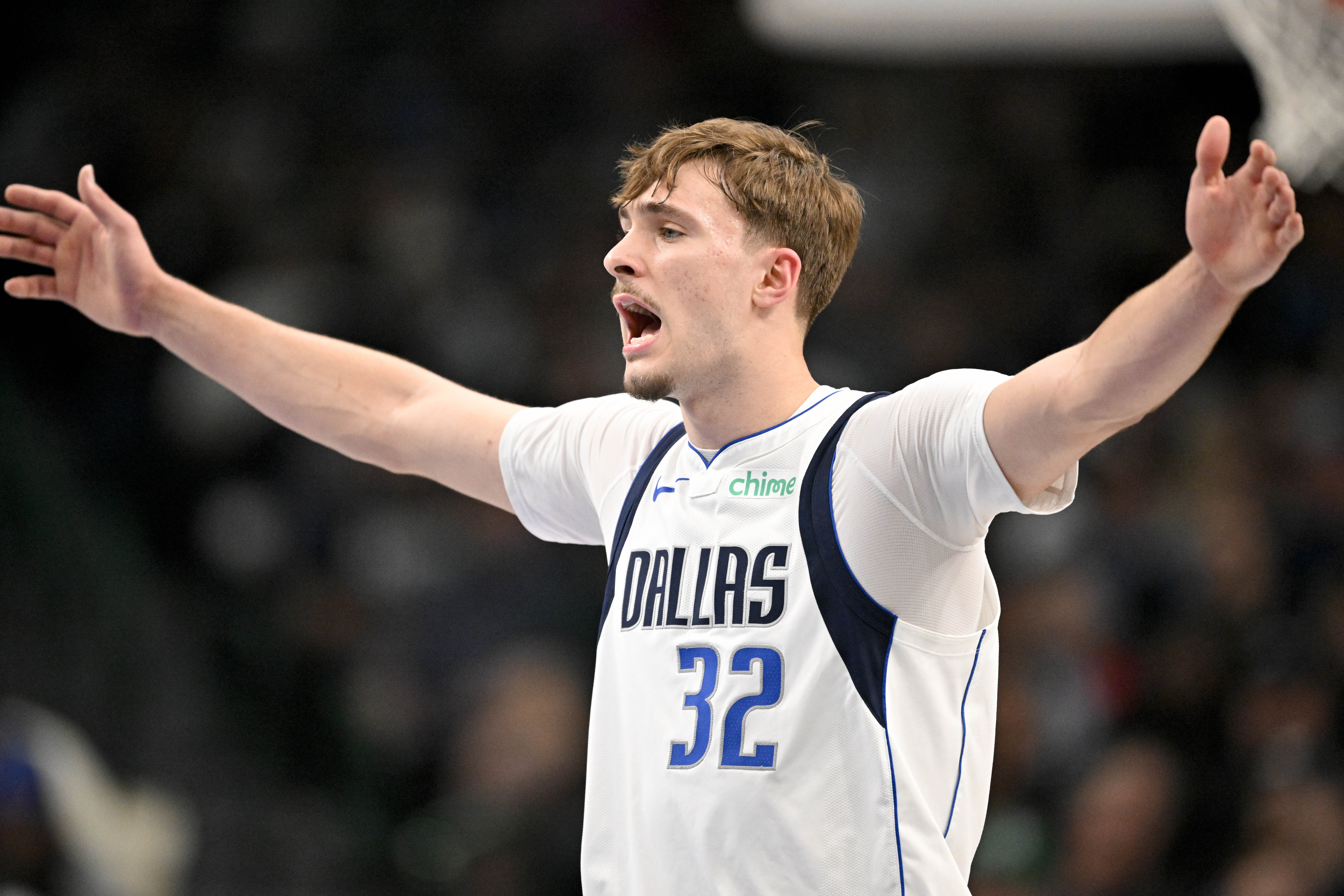 爱游戏app-NBA生涯第一次技犯！弗拉格：最近打得有点着急 情绪失控了