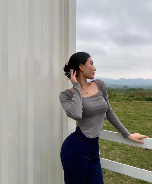 【早报】曝梅西提续约条件：签一超巨+续约小妖！